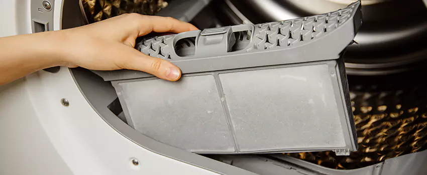 Signs Of A Clogged Dryer Lint Trap in Mount Juliet, Tennessee